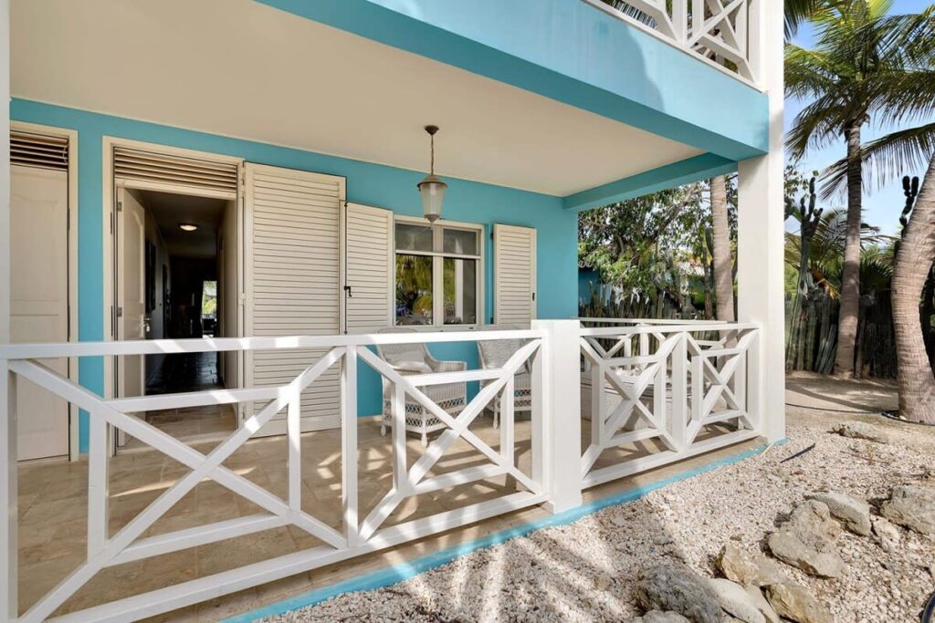 ocean breeze tortuga