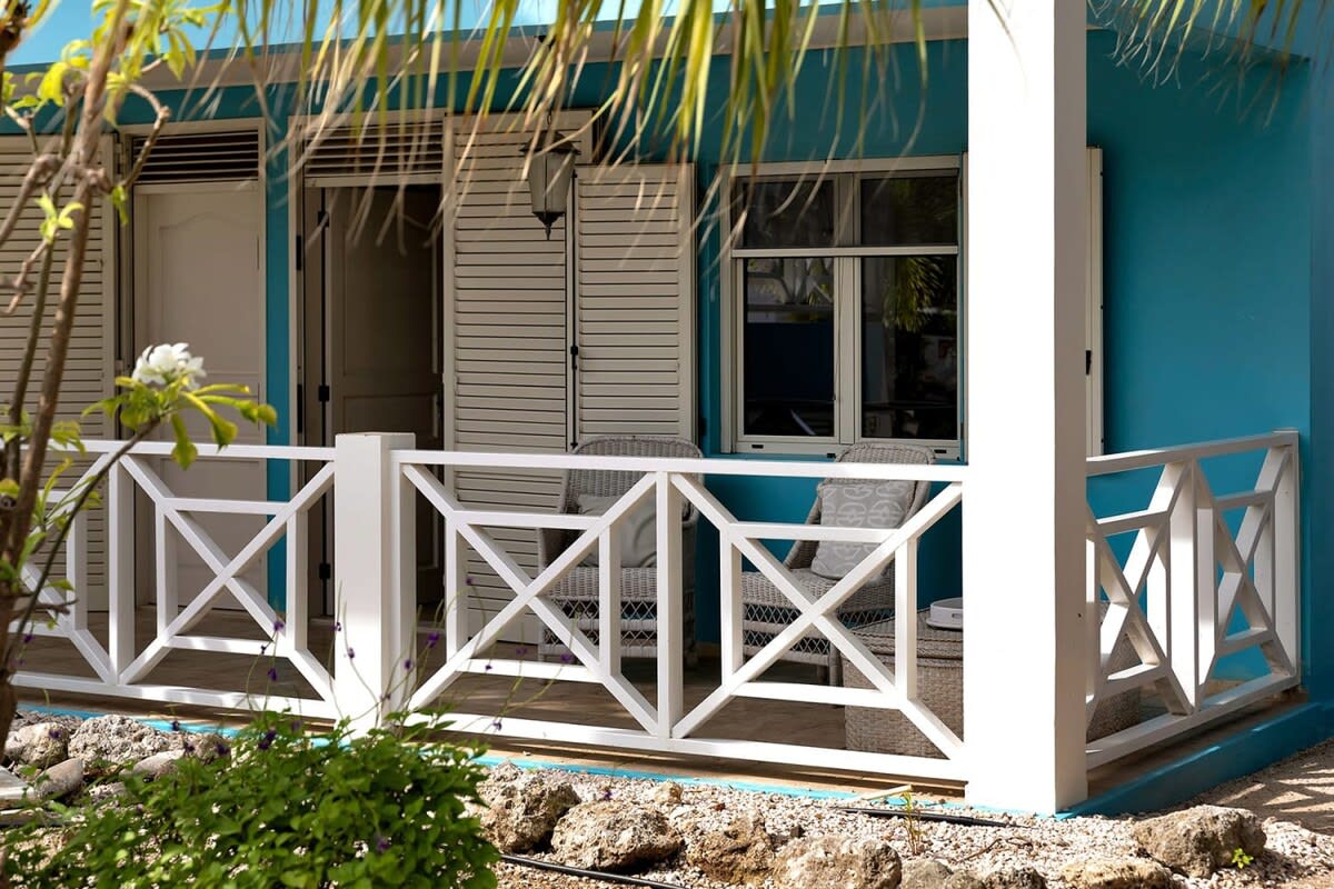 ocean breeze tortuga