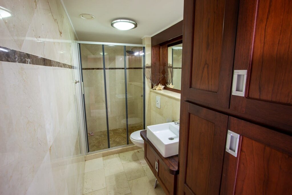 Seaside Bonaire Urlaub Apartments Karibik Bathroom2